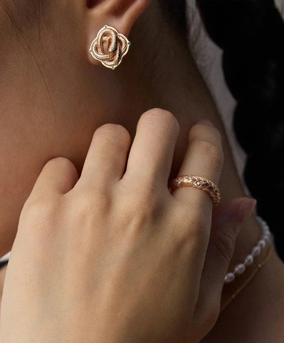 The promoting effect of crystal transshipment on business innovation - Aruary Studio | Artisanal Jewelry