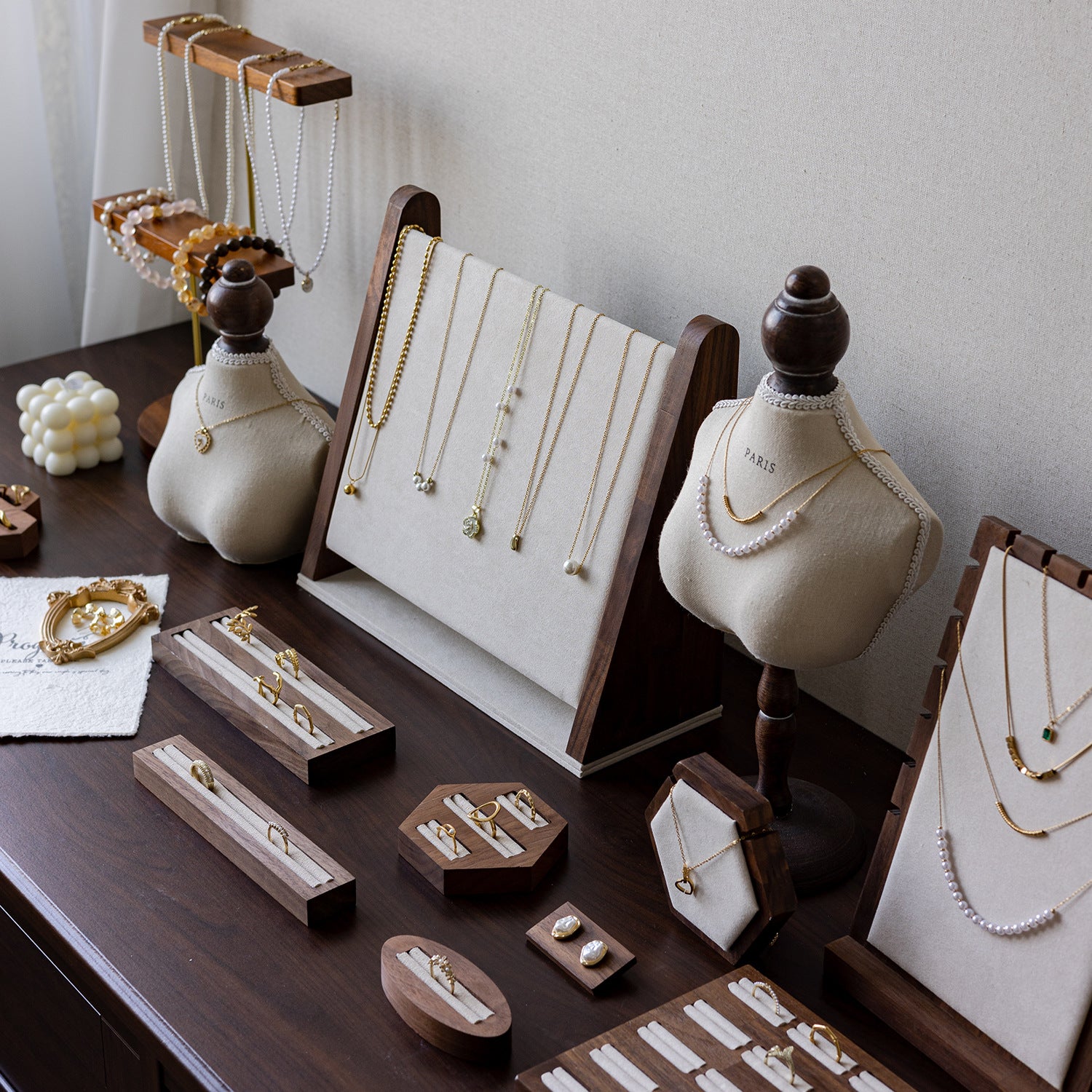 Aruary | Premium Hypoallergenic Jewelry | Handcrafted for You