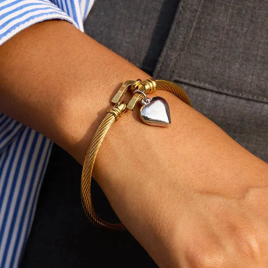 Points to note when wearing a fortune crystal during exercise - Aruary Studio ｜ Artisanal Jewelry