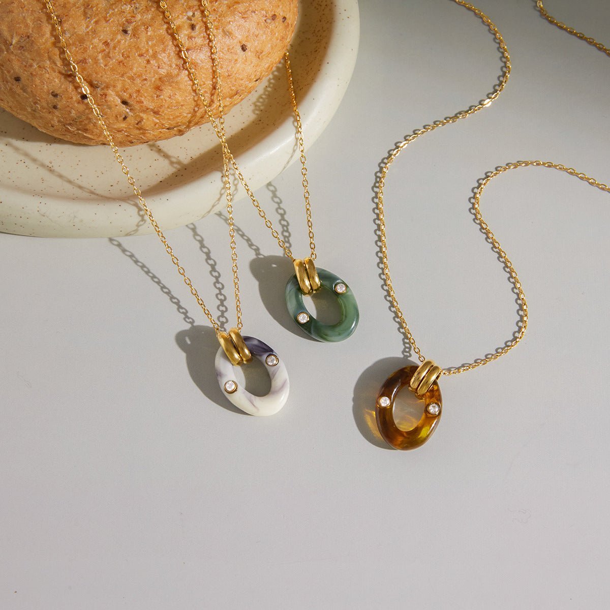 A fortune crystal for long-term insomniacs to improve sleep - Aruary Studio ｜ Artisanal Jewelry