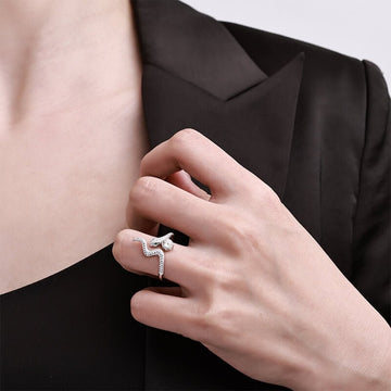 How to Clean Silver Jewelry & Maintain Moissanite Shine: Expert Tips for Aurary Pieces - Aruary Studio ｜ Artisanal Jewelry