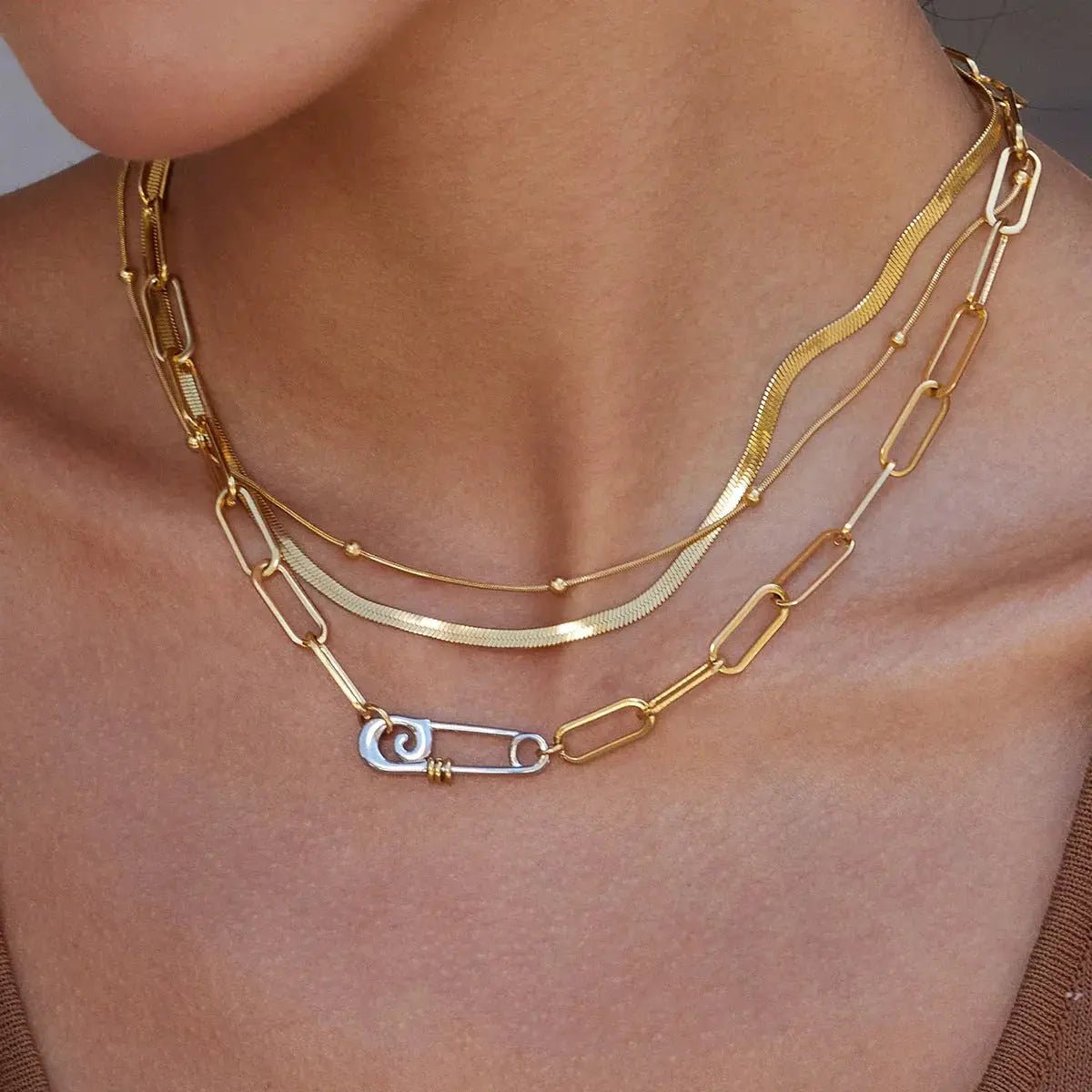 Wearing a fortune crystal can attract specific luck - Aruary Studio ｜ Artisanal Jewelry