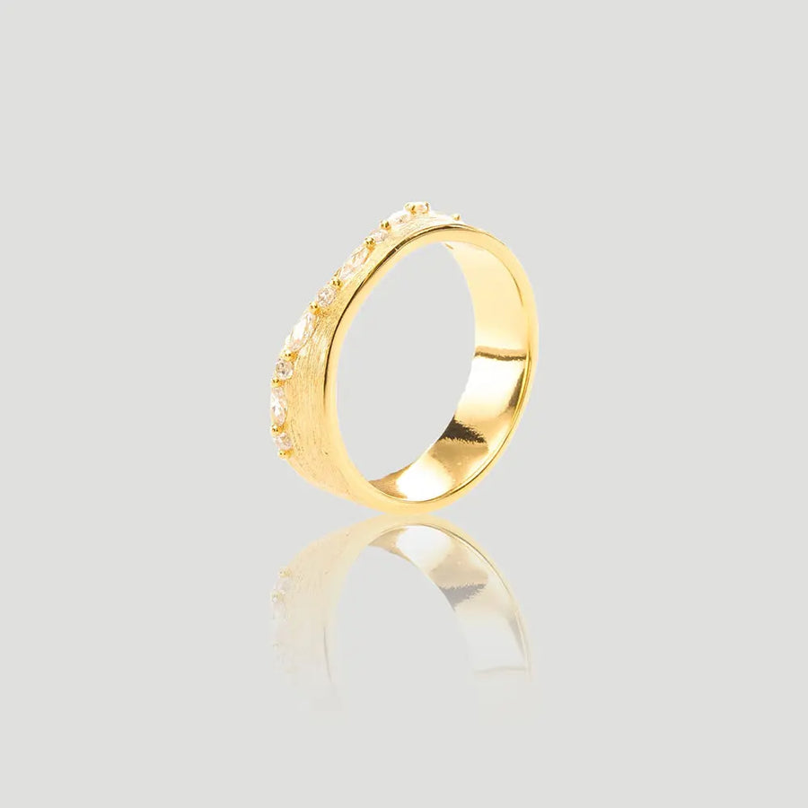 Yuqing Realm ｜ Unleash the charming goddess within you 14K Gold Plated Diamond Accent Ring | AG925 Sterling Silver | Premium 5A Cubic Zirconia | Heirloom Quality