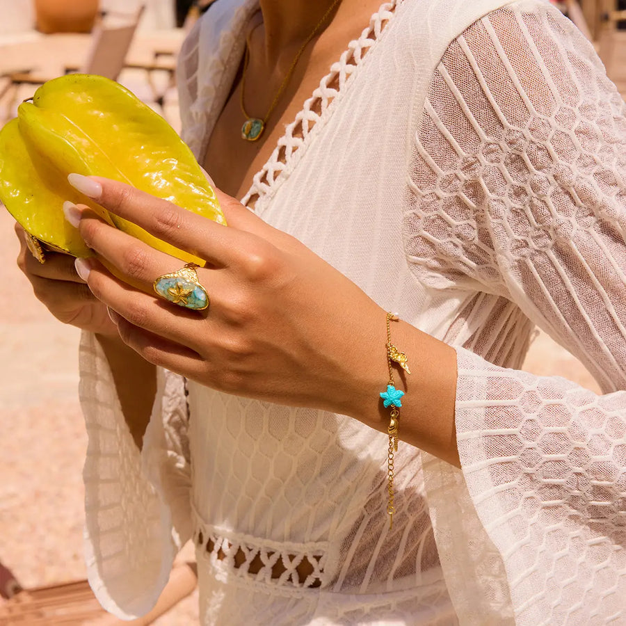 Yuqing Realm ｜ Accessories Boutique 18K Gold Ocean Vacation Ring | Shell & Starfish Open Band | Luxury Beach Jewelry