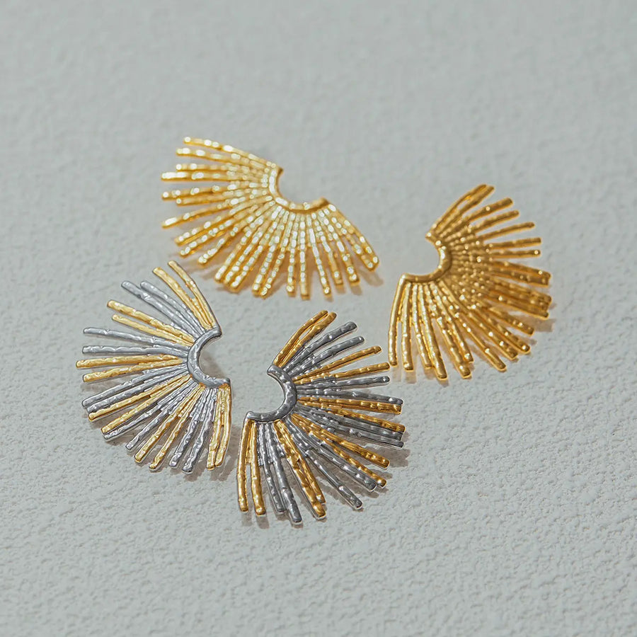 Aruary Studio ｜ Artisanal Jewelry 18K Gold Plated Sunflower Stud Earrings - Hypoallergenic Stainless Steel, Waterproof & Non-Tarnish