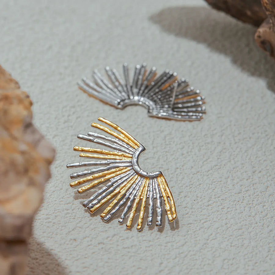 Aruary Studio ｜ Artisanal Jewelry 18K Gold Plated Sunflower Stud Earrings - Hypoallergenic Stainless Steel, Waterproof & Non-Tarnish