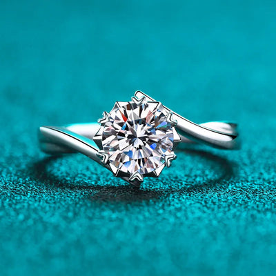 Snowflake Moissanite Ring | Platinum-Plated Sterling Silver for Timeless Elegance Aruary Studio ｜ Artisanal Jewelry