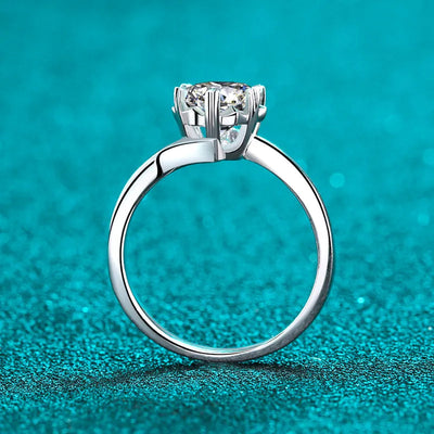 Snowflake Moissanite Ring | Platinum-Plated Sterling Silver for Timeless Elegance Aruary Studio ｜ Artisanal Jewelry
