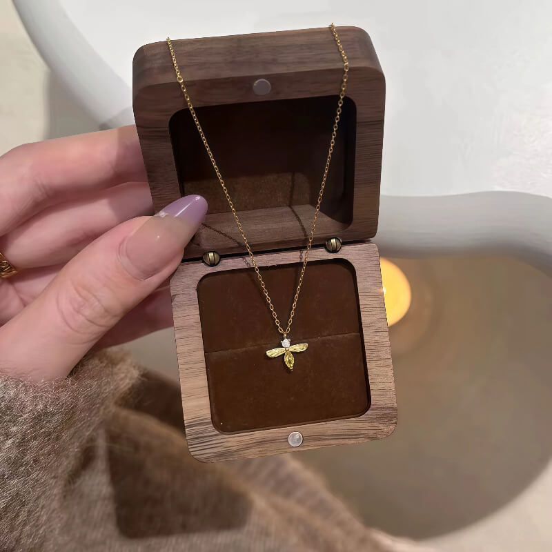 925 Sterling Silver Dainty Bee Pendant Necklace | 18K Gold Plated Honeybee Charm | Adjustable 40+5cm Layering Chain for Women - Aruary Studio ｜ Artisanal Jewelry