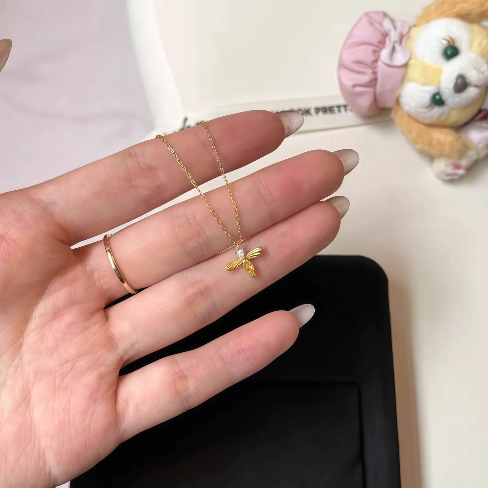 925 Sterling Silver Dainty Bee Pendant Necklace | 18K Gold Plated Honeybee Charm | Adjustable 40+5cm Layering Chain for Women - Aruary Studio ｜ Artisanal Jewelry