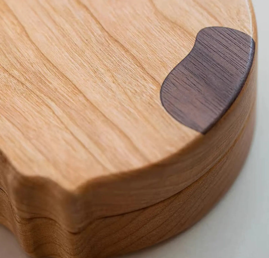 Aruary Studio ｜ Artisanal Jewelry Black Walnut/Cherry Wood Solid Wood Cat Jewelry Box