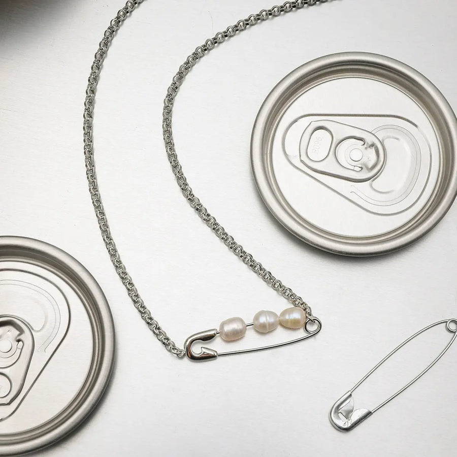 Yuqing Realm ｜ Accessories Boutique Elegant Paperclip Pearl Necklace - Freshwater Cultured Pearls & Titanium Steel - Minimalist Luxury Jewelry