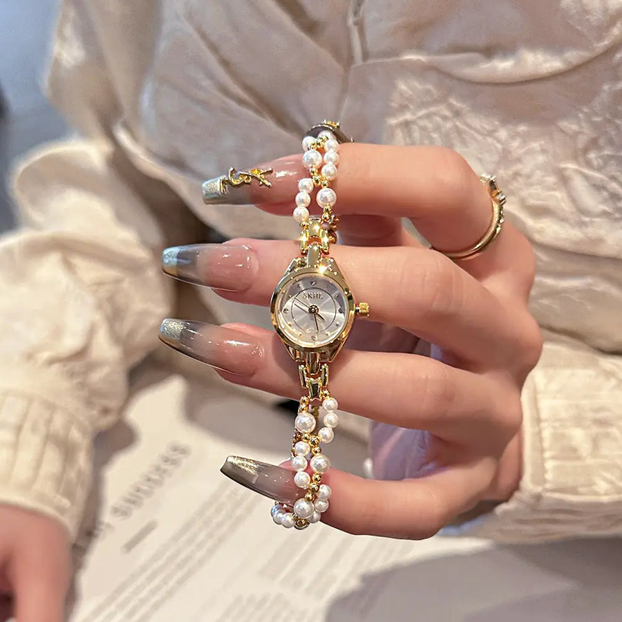 Aruary Studio ｜ Artisanal Jewelry Elegant Pearl Chain Women's Watch - 21mm Quartz Timepiece w/ Mineral Glass & Screw-Down Crown
