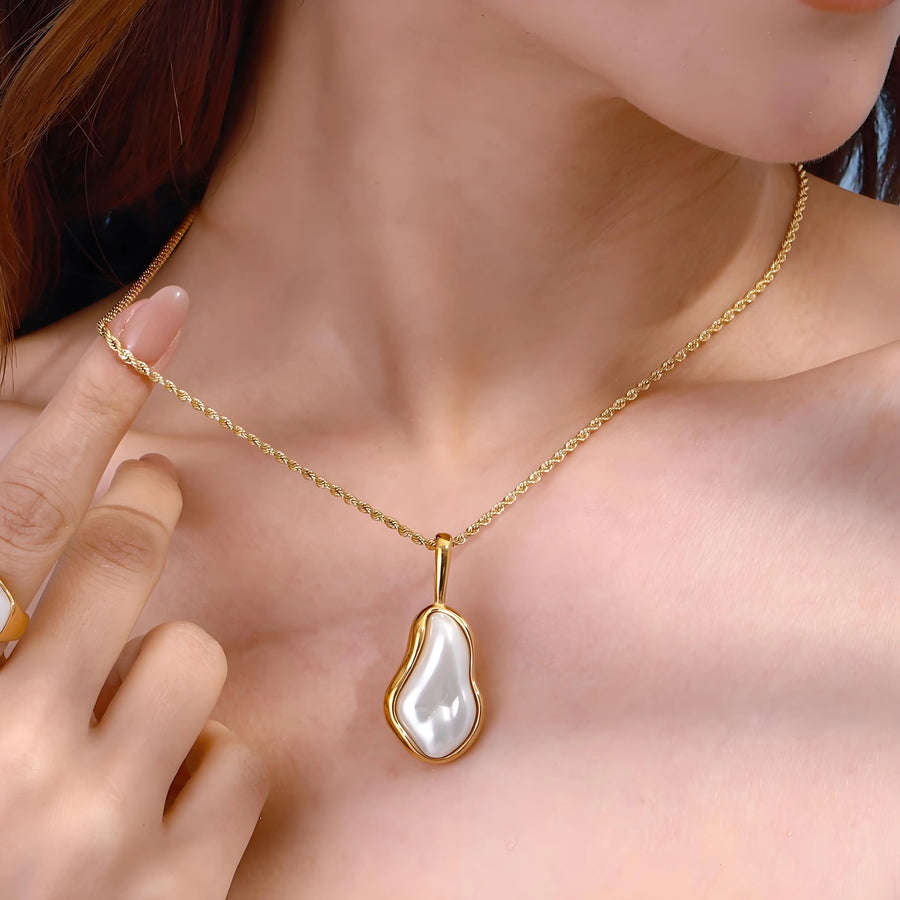 Aruary Studio ｜ Artisanal Jewelry Elegant Titanium Steel Pearl Necklace - K Yellow Gold Plated Adjustable Choker, Minimalist European Style for Women