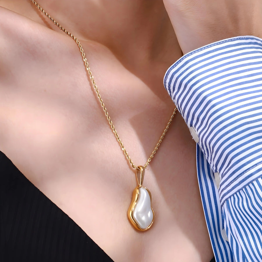 Aruary Studio ｜ Artisanal Jewelry Elegant Titanium Steel Pearl Necklace - K Yellow Gold Plated Adjustable Choker, Minimalist European Style for Women