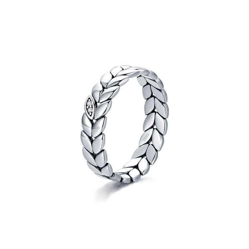 "Eternal Laurel" Leaf Eternity Band - Aruary Studio ｜ Artisanal Jewelry