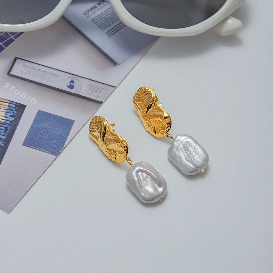 My Store European Minimalist Freshwater Pearl Earrings – Hypoallergenic Stainless Steel Studs, Light Luxury Everyday Earrings