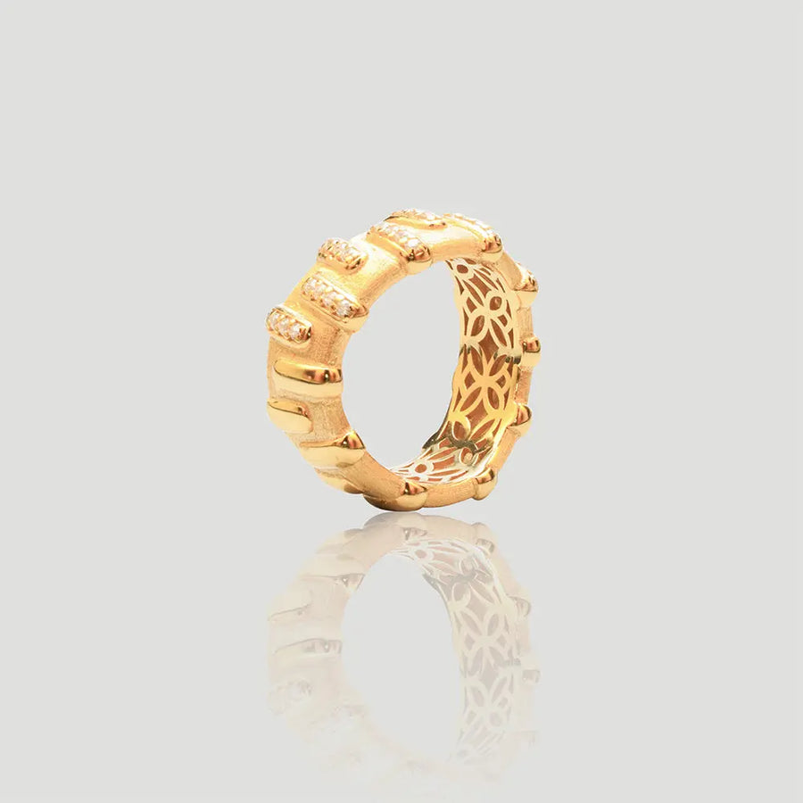 Yuqing Realm ｜ Unleash the charming goddess within you Exquisite Golden Diamond-Accent Ring | 925 Sterling Silver | Premium Cubic Zirconia