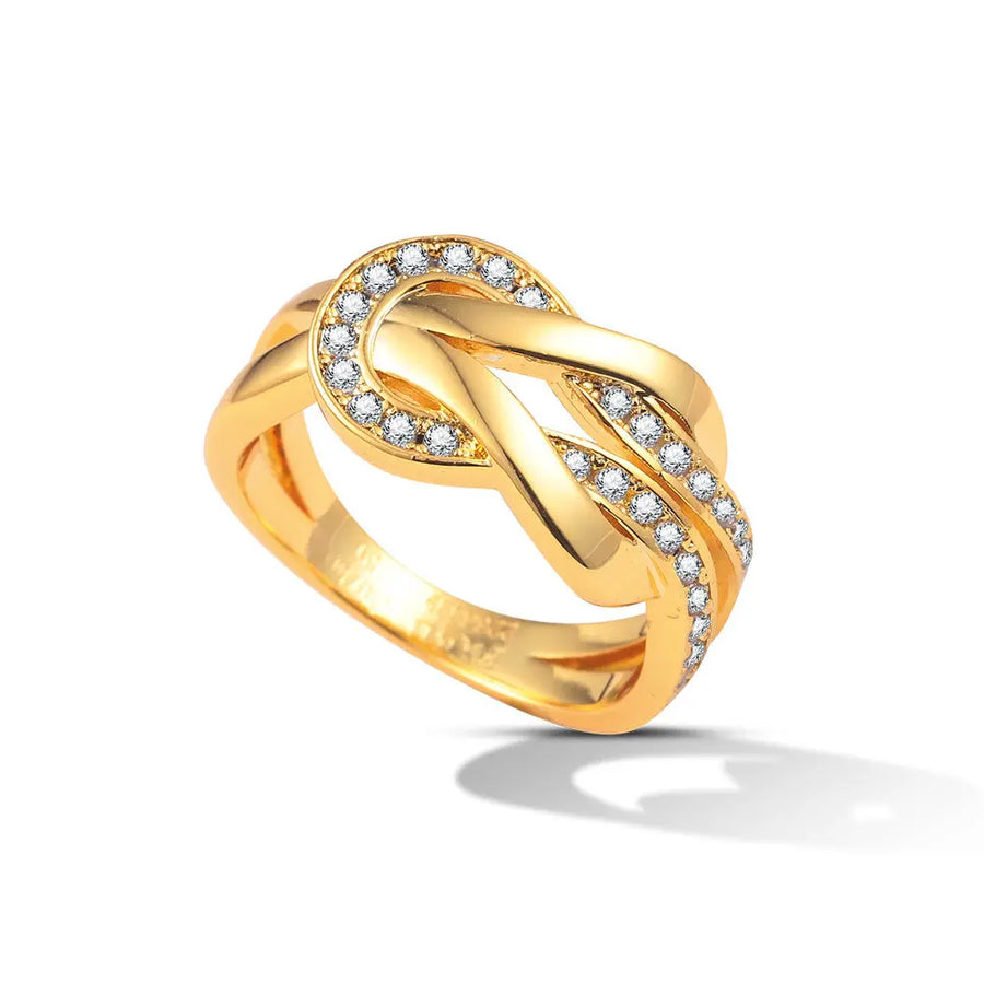 Aruary Studio ｜ Artisanal Jewelry Fédération Fred Chance Infinie Geometric V-Gold Diamond-Accent Stackable Ring - Limited Sizes