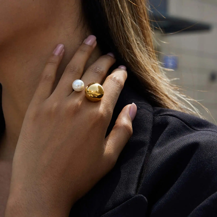 Aruary Studio ｜ Artisanal Jewelry Geometric Pearl Statement Ring | Titanium Steel & Simulated Pearl | Water-Resistant Minimalist Jewelry