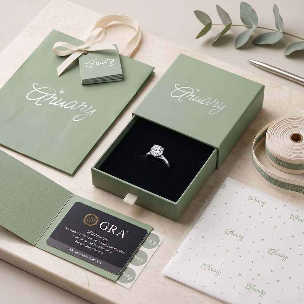 Green gift case