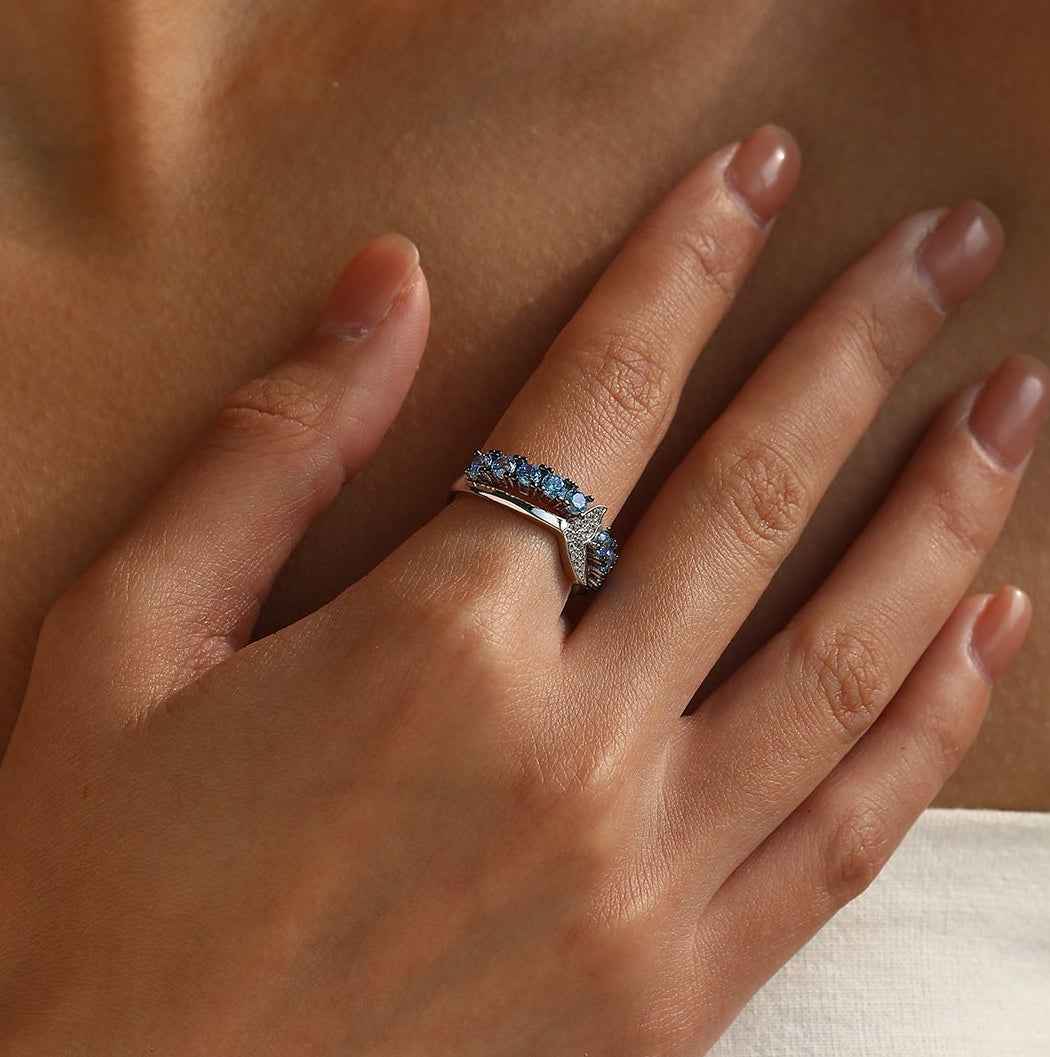 Mermaid Tale Eternity Band - Dual-Layered Ocean Design Symbolizing Endless Love