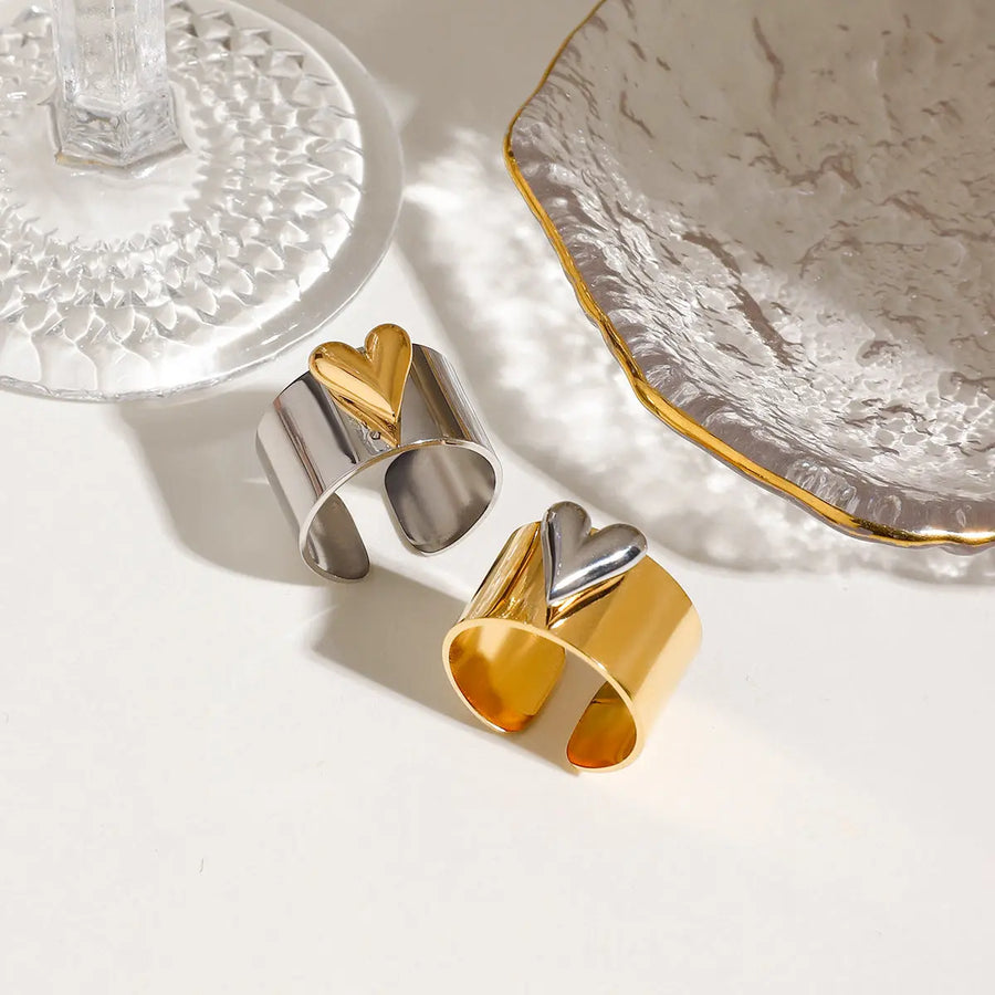 Yuqing Realm ｜ Accessories Boutique Minimalist Heart Signet Ring - 18K Gold Plated Titanium, 1.78cm Adjustable Love Knot