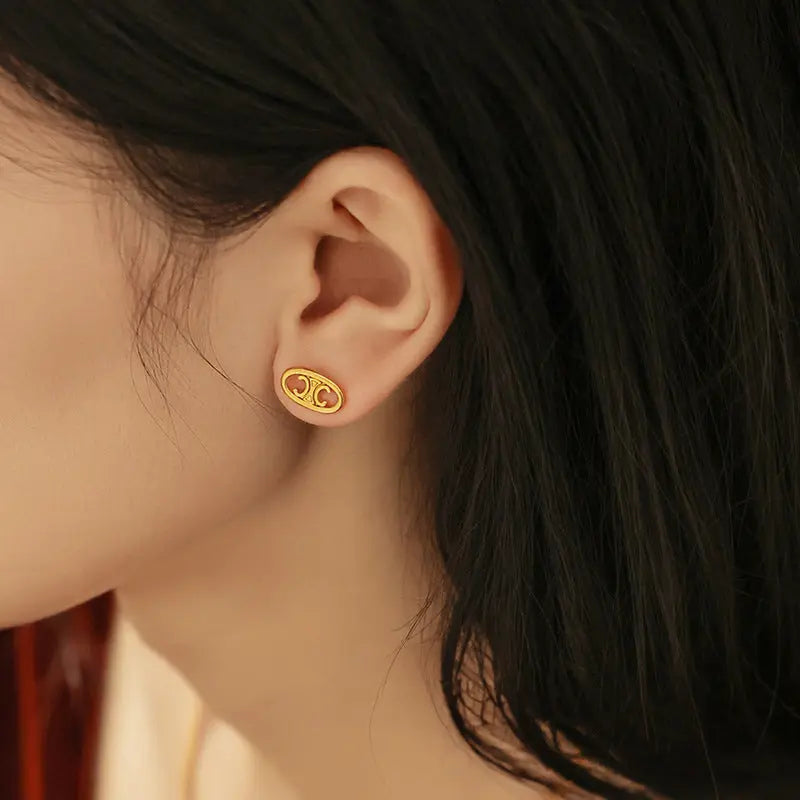 Aruary Studio ｜ Artisanal Jewelry Minimalist Triumph Arch Earrings | Gold-Plated Twist Detail | Lightweight Vintage Hoops