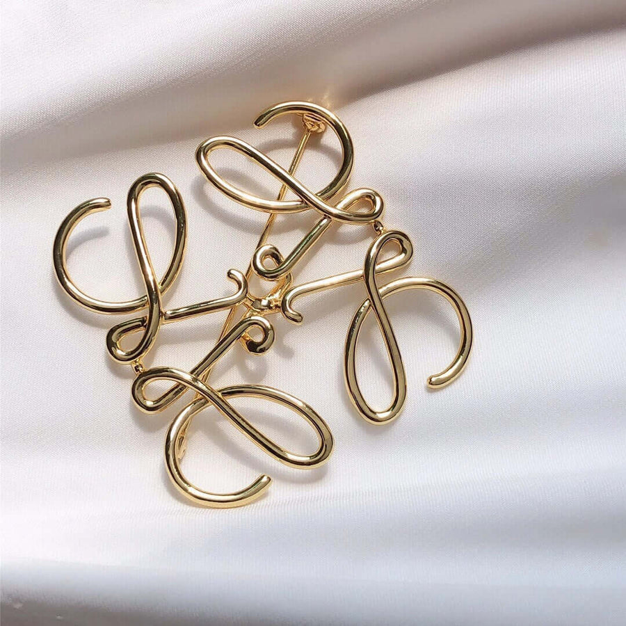 Aruary Studio ｜ Artisanal Jewelry Vintage Inspired Gold Twisted Filigree Brooch - Elegant Floral Openwork Pin for Jackets, Scarves & Bags Golden