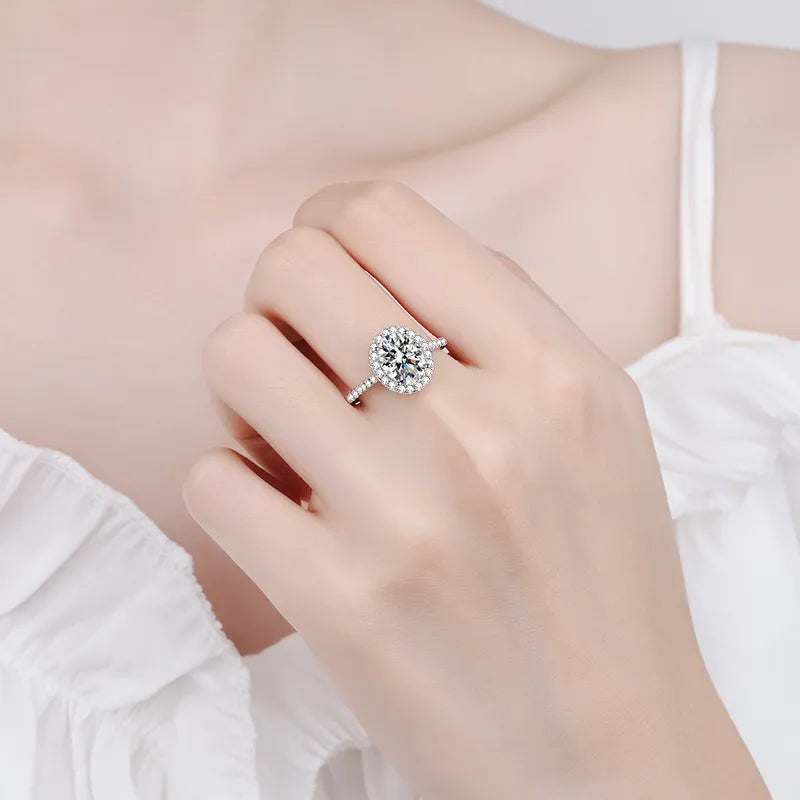 Platinum-Plated Sterling Silver Ring with Oval Moissanite - A Sparkling Epitome of Elegance Aruary Studio ｜ Artisanal Jewelry