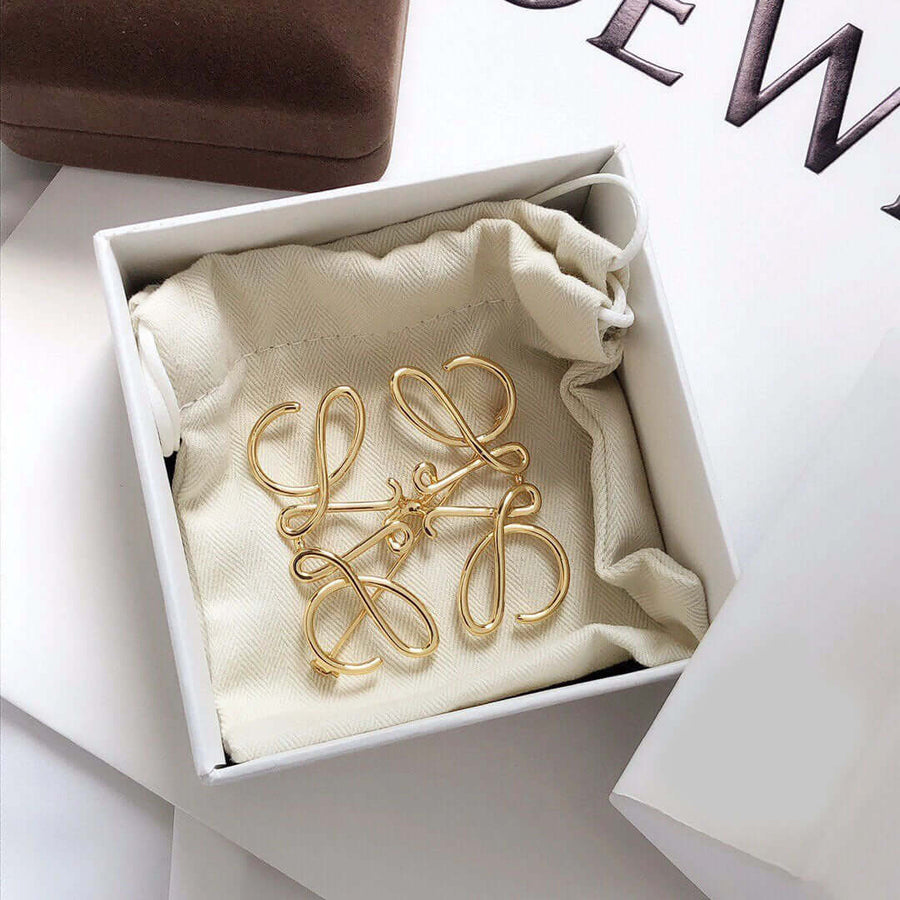 Aruary Studio ｜ Artisanal Jewelry Vintage Inspired Gold Twisted Filigree Brooch - Elegant Floral Openwork Pin for Jackets, Scarves & Bags