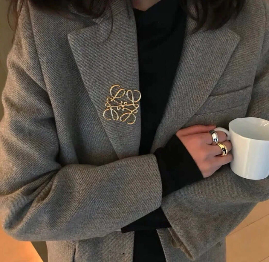 Aruary Studio ｜ Artisanal Jewelry Vintage Inspired Gold Twisted Filigree Brooch - Elegant Floral Openwork Pin for Jackets, Scarves & Bags