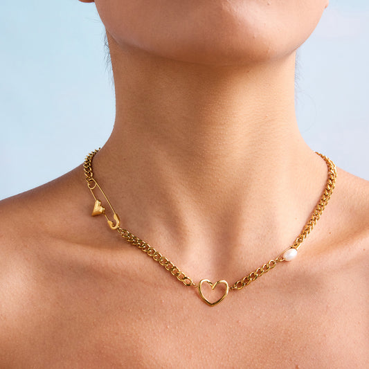 Gold Paperclip-Shaped Heart Necklace