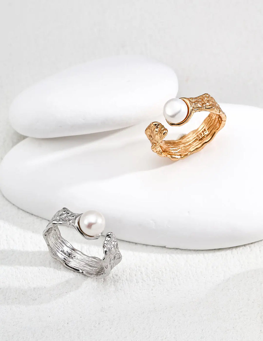 Aruary Studio ｜ Artisanal Jewelry Oceanic Pearl Hammered Ring - S925 Solid Silver 18K Gold Plated, Asymmetric Wave Ring with Natural Pearl