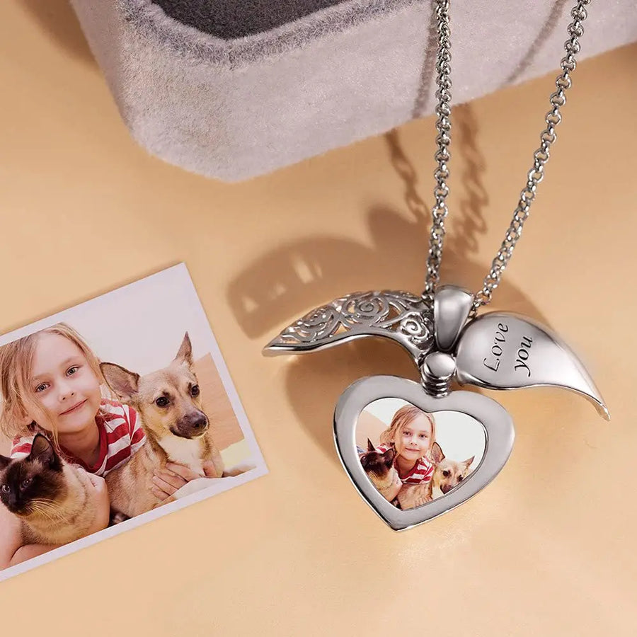 Aruary Studio ｜ Artisanal Jewelry Personalized Heart Locket Necklace | Custom Initial & Photo Charm | Vintage Openwork Pendant