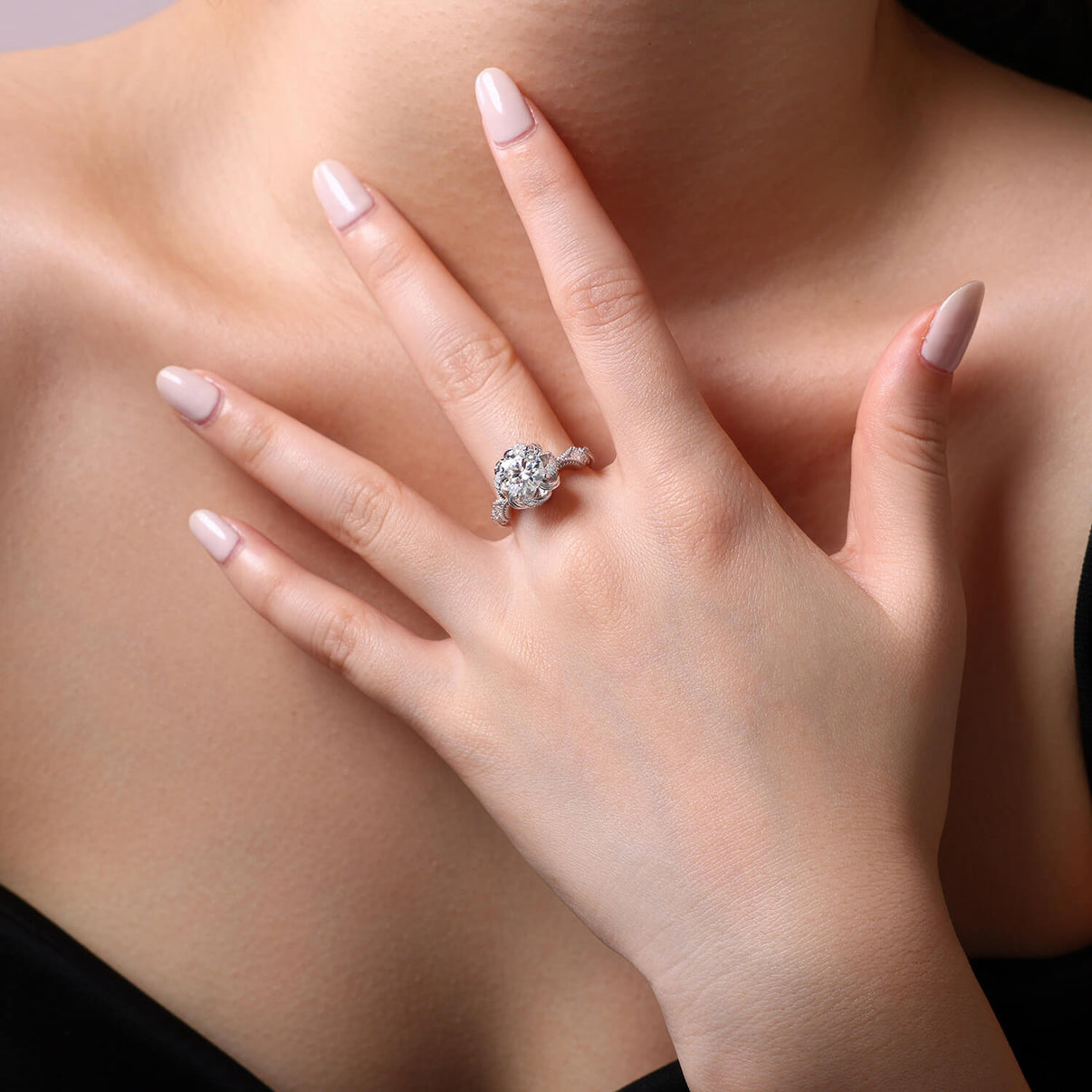 heavy 4.8g 2.0ct 8.0mm round brilliant cut moissanite solitaire ring in 18k white gold plated s925 silver with micro pave helical bloom vortex petals