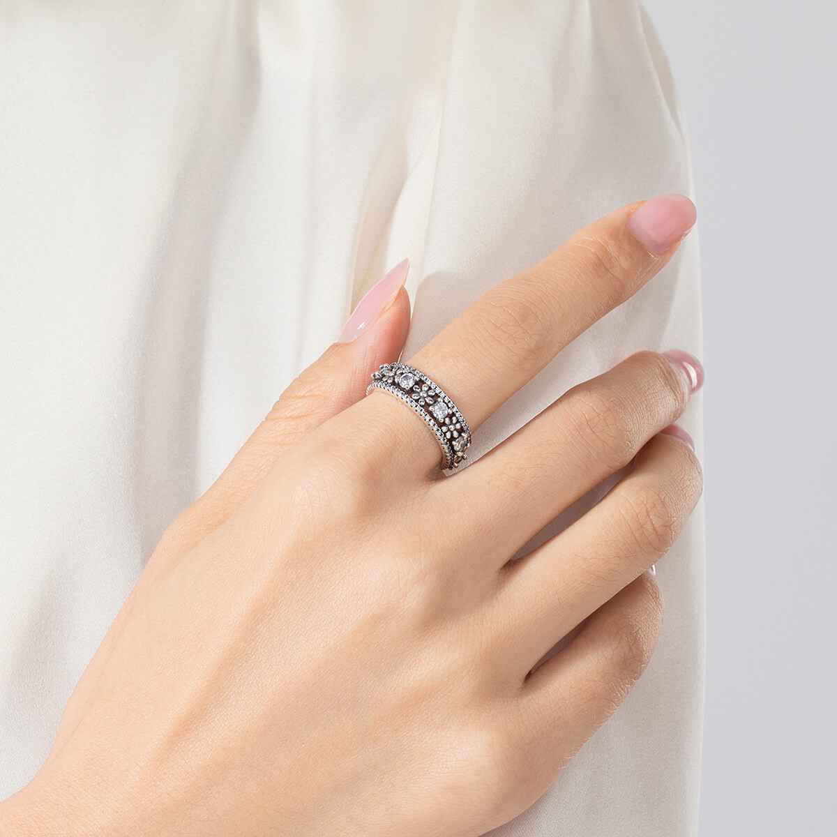 "Victorian Meadow" Moissanite Blossom Eternity Band