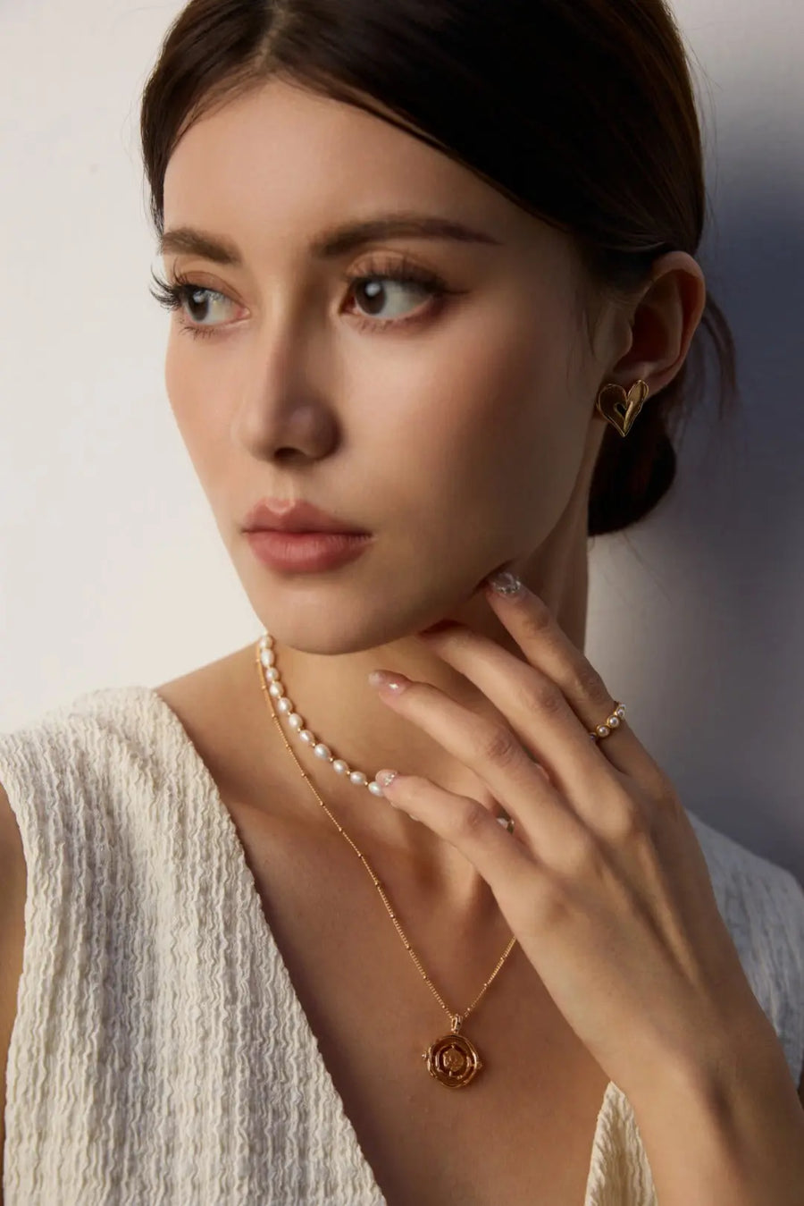 Aruary Studio ｜ Artisanal Jewelry Vintage 18K Gold Plated Sterling Silver Necklace – Original Collarbone Chain, Light Luxury Women’s Jewelry