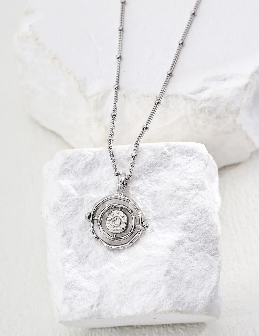 Aruary Studio ｜ Artisanal Jewelry Vintage 18K Gold Plated Sterling Silver Necklace – Original Collarbone Chain, Light Luxury Women’s Jewelry Silvery
