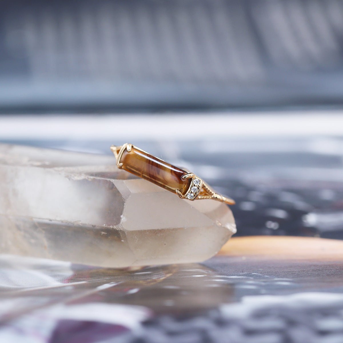 Amber & 925 Sterling Silver Ring | 5A Zircon Accent - Aruary Studio ｜ Artisanal Jewelry