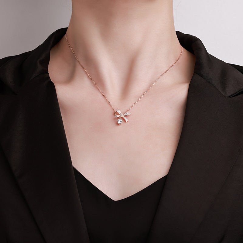 Bow Moissanite Necklace | 925 Sterling Silver + 0.5ct Moissanite - Aruary Studio ｜ Artisanal Jewelry