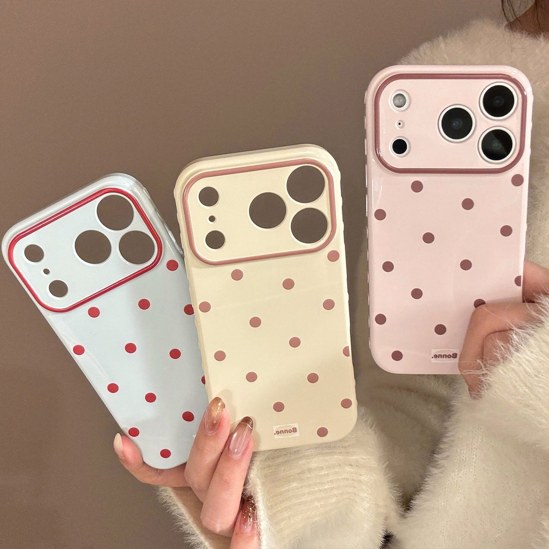 Contrast Polka Dot TPU Phone Case | 3D Buttons & Precise Cutouts - Aruary Studio ｜ Artisanal Jewelry