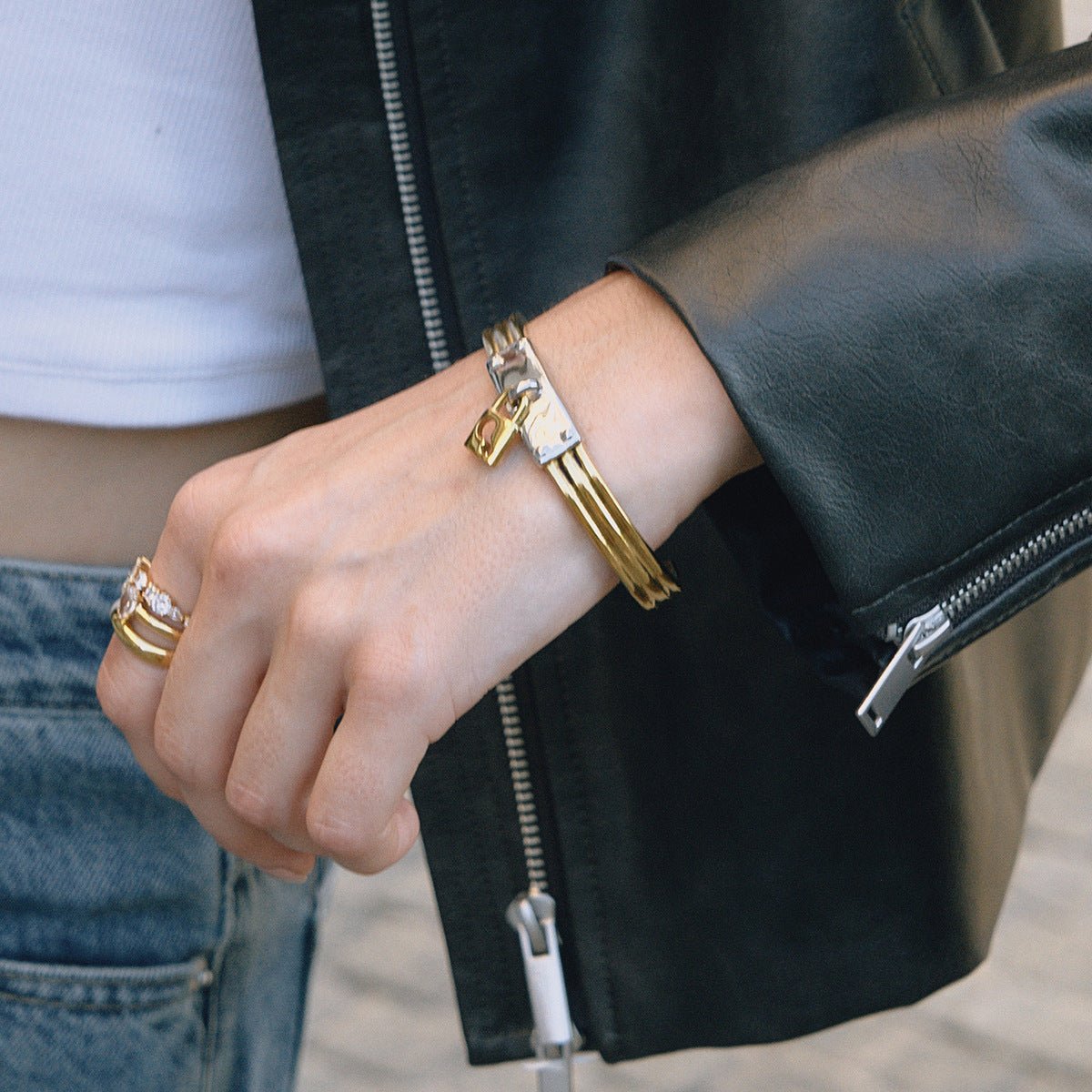 Creative Padlock Cuff Bracelet | Titanium Steel - Edgy Symbol of Style & Commitment - Aruary Studio ｜ Artisanal Jewelry