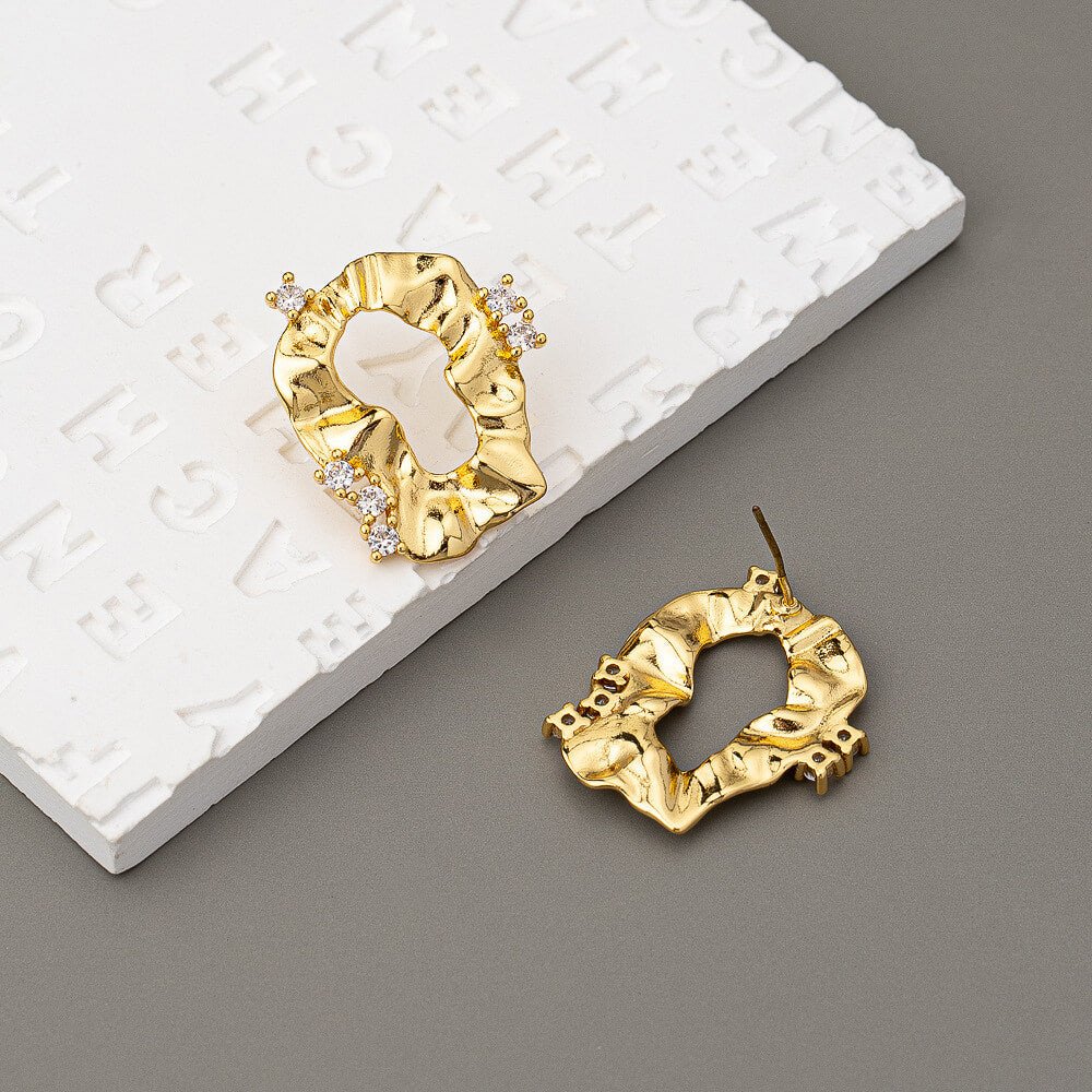 Crinkled Free - Form 18K Gold - Plated Stud Earrings | Titanium Steel + Zircon - Aruary Studio ｜ Artisanal Jewelry