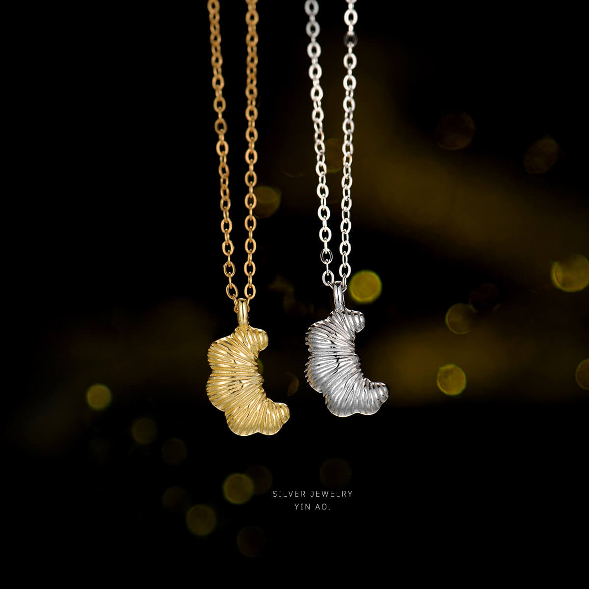 Croissant Bread Pendant Necklace - Aruary Studio ｜ Artisanal Jewelry