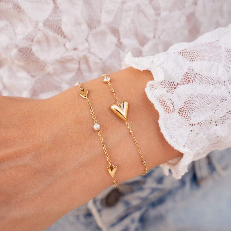 Dainty Heart Zircon Gold - Plated Bracelet | 5A Zircon + Gold - Plated - Aruary Studio ｜ Artisanal Jewelry