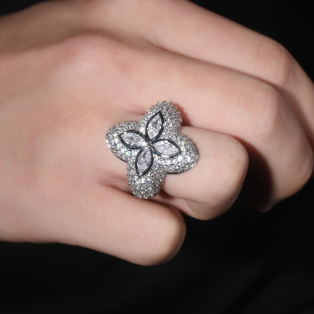 Four - Leaf Clover Zircon Ring - Aruary Studio ｜ Artisanal Jewelry
