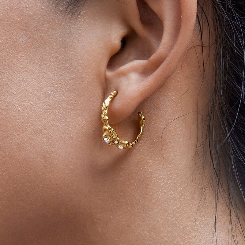 Hammered C - Hoop Earrings with White Diamonds - Luxury Stainless Steel Earrings - Aruary Studio ｜ Artisanal Jewelry