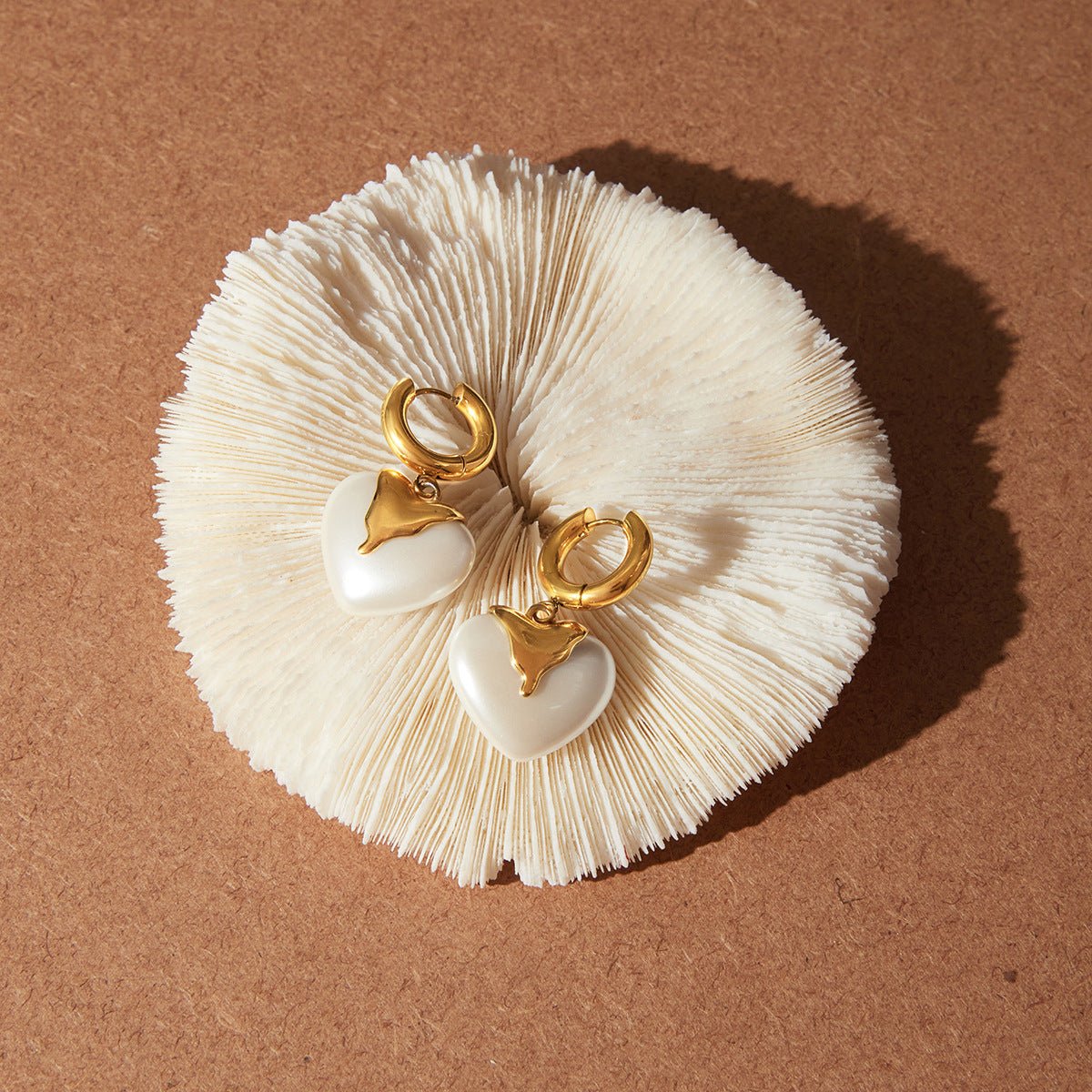 Heart Resin Pearl Hoop Earrings | Titanium Steel Gold - Plated - Aruary Studio ｜ Artisanal Jewelry