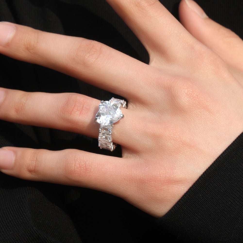 Heart - Shaped Full Diamond Ring - Copper Gold - Plated with 5A High - Carbon Diamonds (3 Colors Available) - Aruary Studio ｜ Artisanal Jewelry